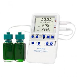 T158 Indoor - Outdoor thermometer with Min / Max temperature memory.